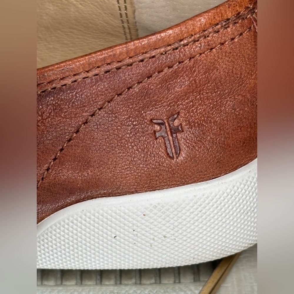 Frye Brown Leather Slip-on Sneakers Loafers with Moccasin Toe Size 8.5 - Picture 9 of 10